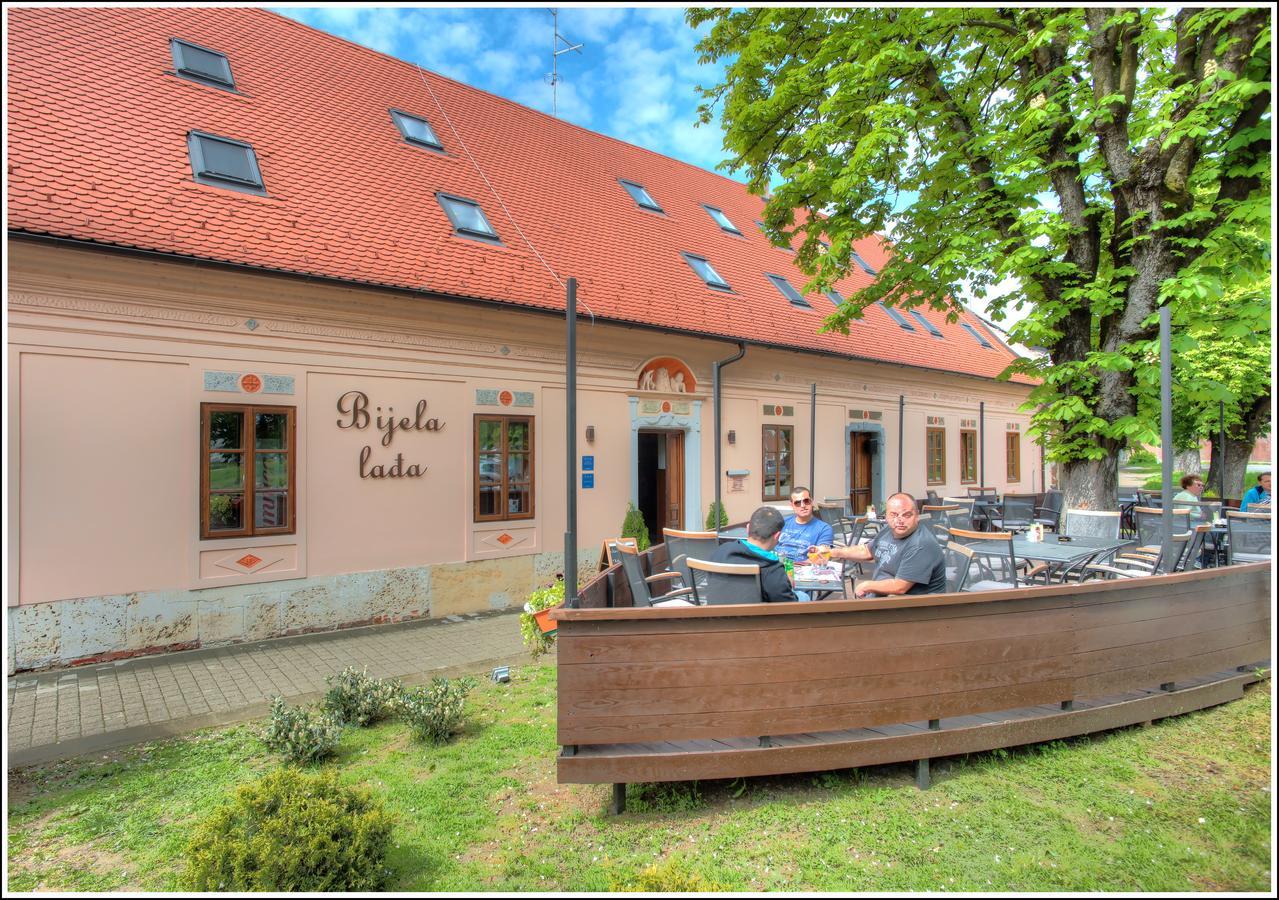 Bokun Apartments I Sisak Exterior foto